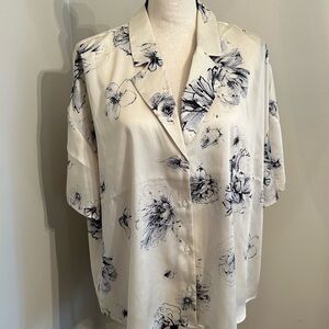 Express satin short sleeve button up